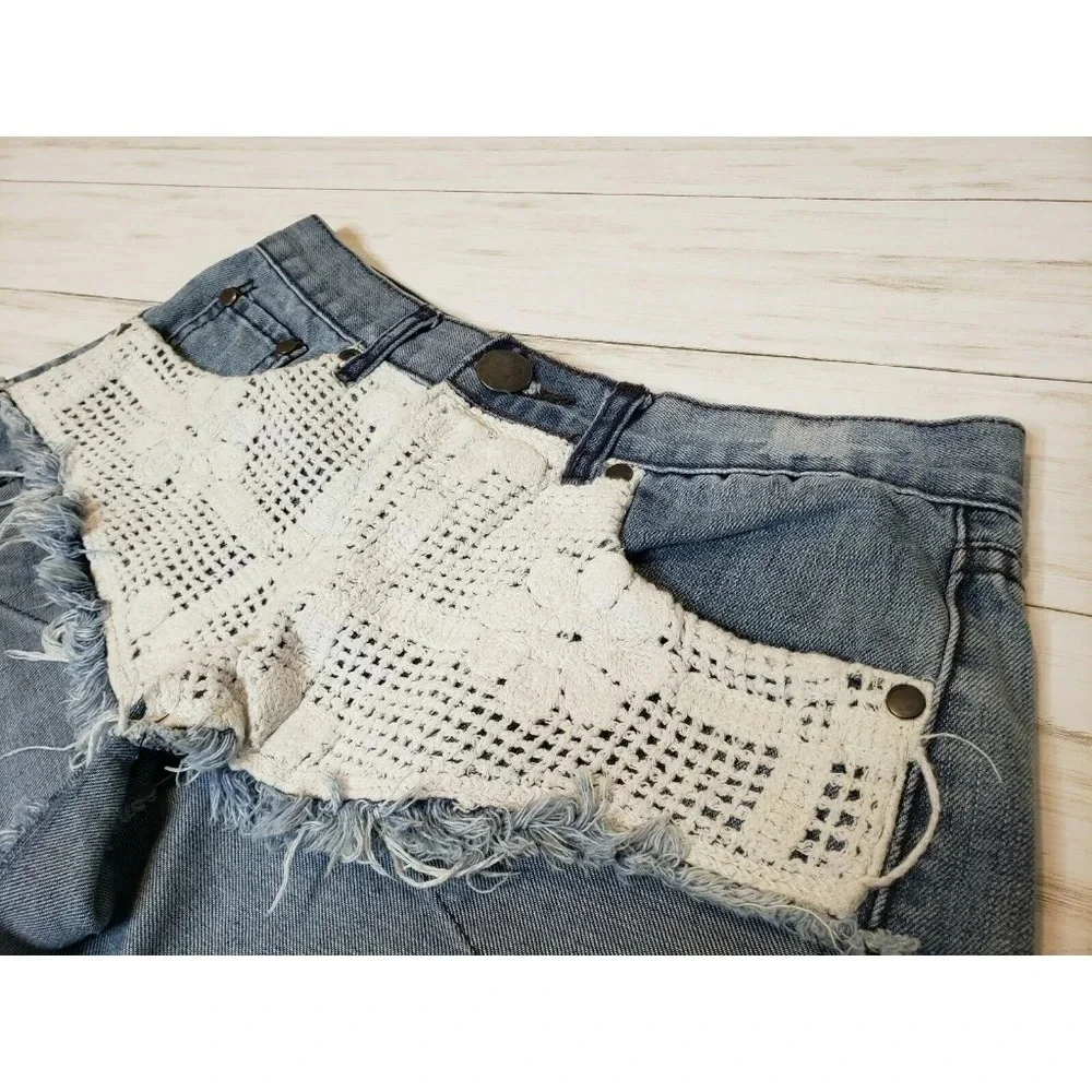 Tobi‎ Crochet Knit Denim Shorts Festival Blue Jean